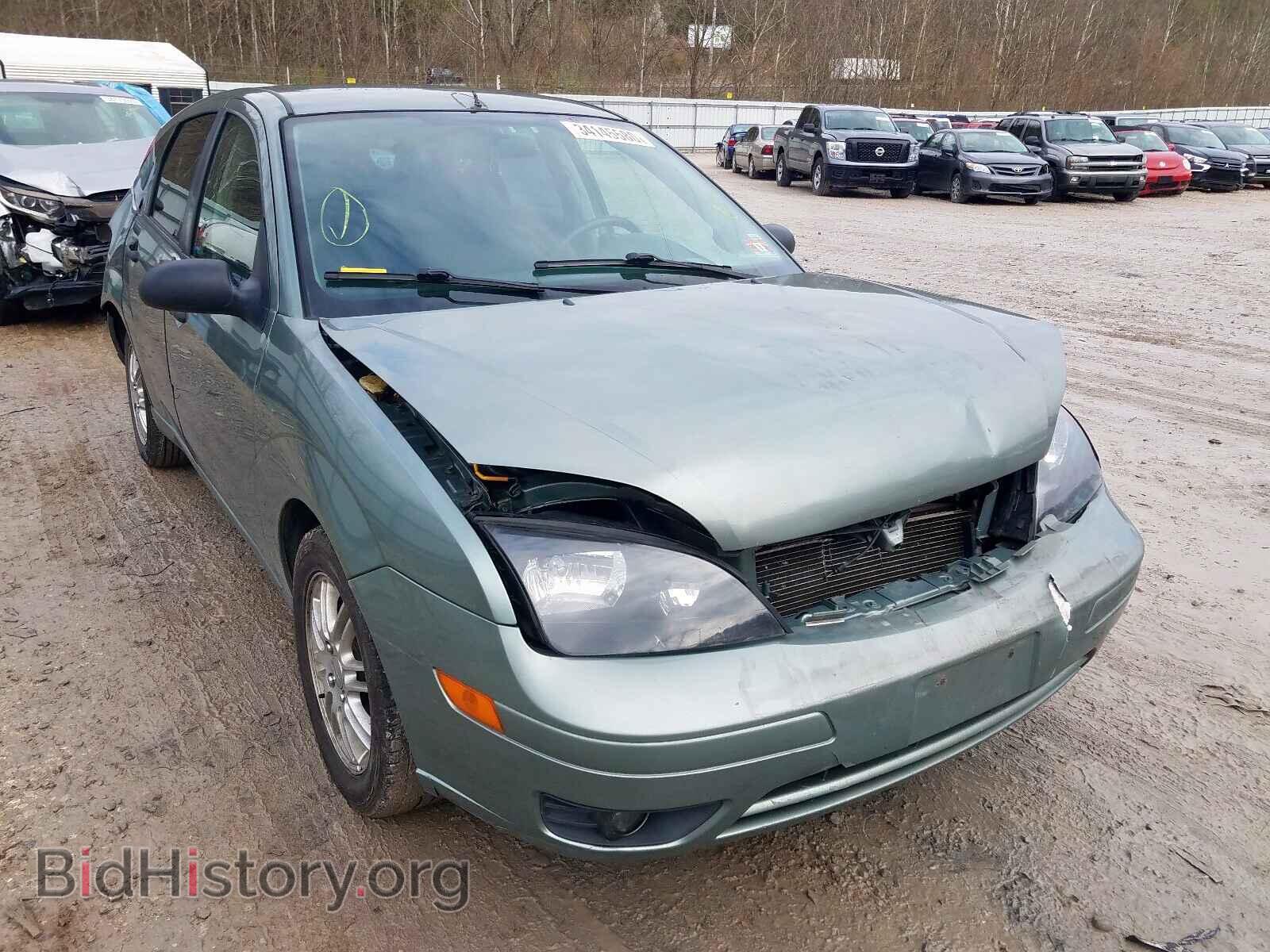 Фотография 3FAFP37N05R117793 - FORD FOCUS 2005