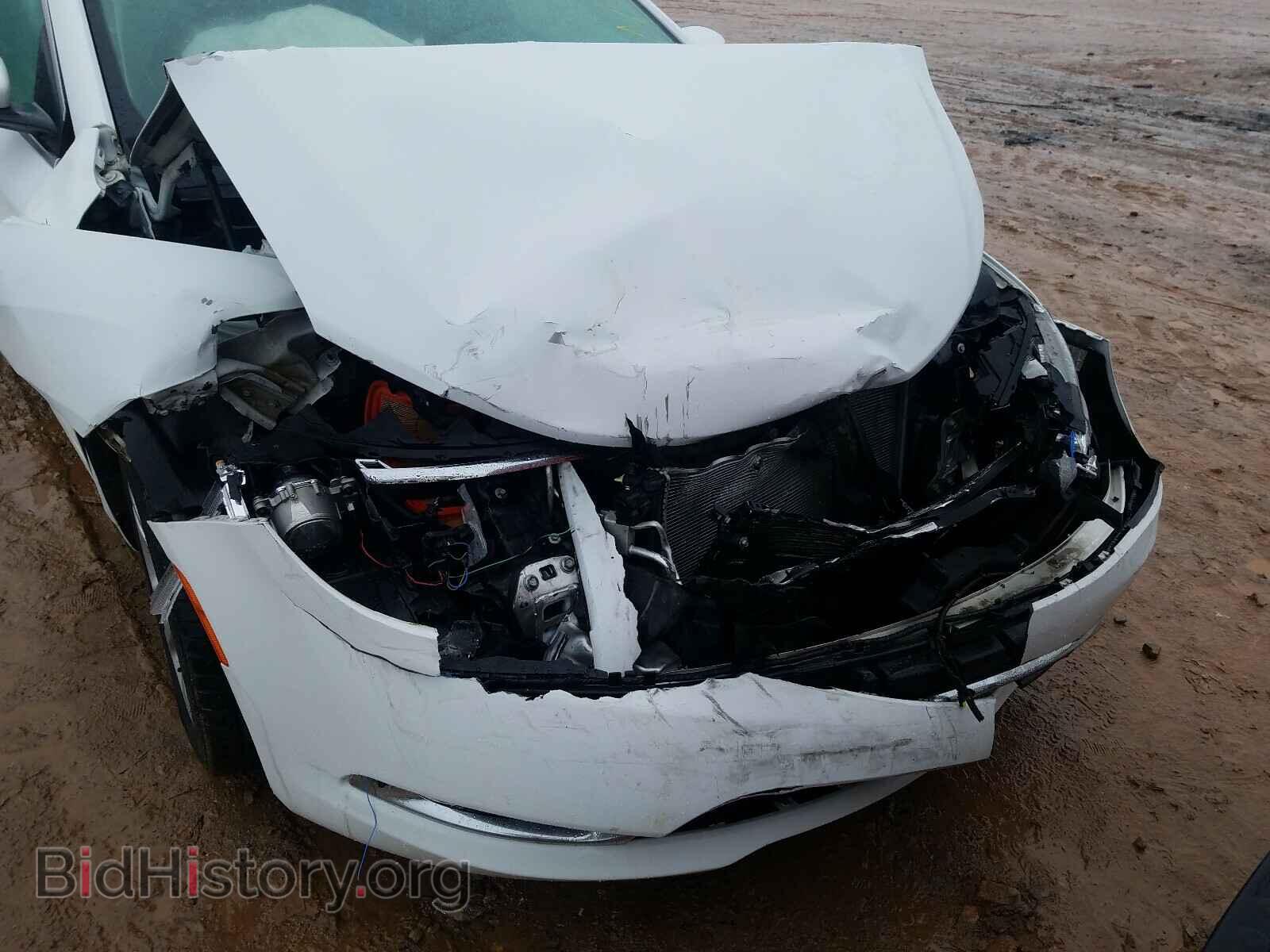2015 CHRYSLER 200 - VIN: 1C3CCCAB8FN559785 - Фото 9