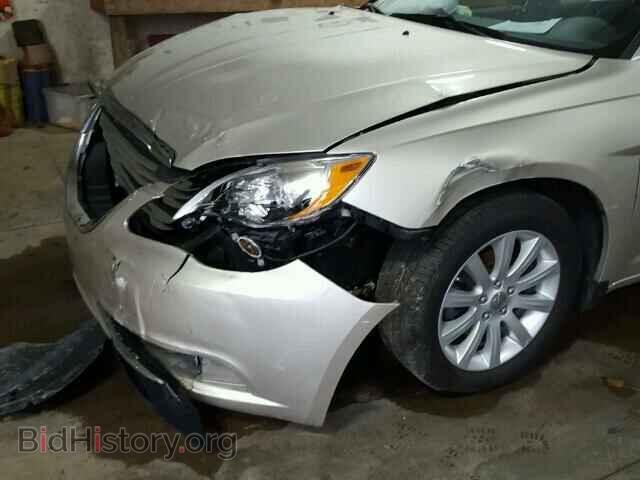 2013 CHRYSLER 200 - VIN: 1C3CCBBB1DN666117 - Фото 10