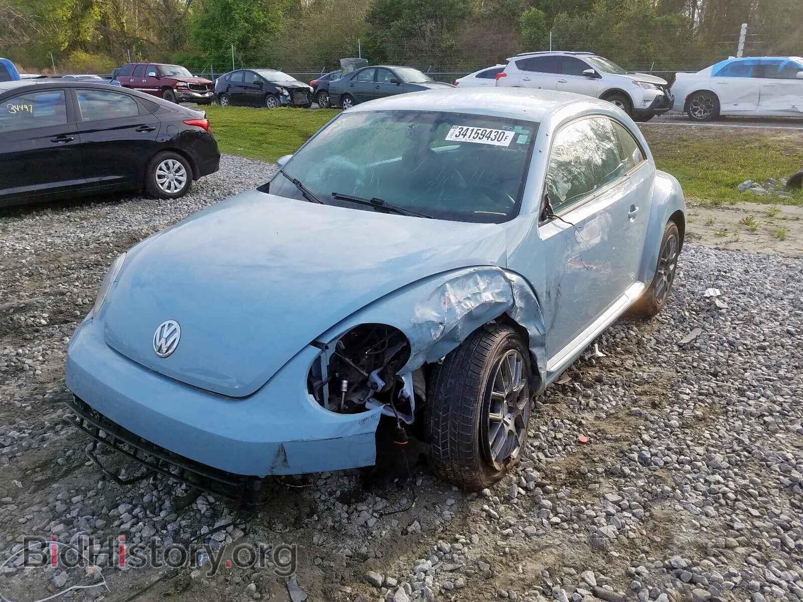2012 VOLKSWAGEN BEETLE - VIN: 3VWJP7AT4CM601833 - Фото 2