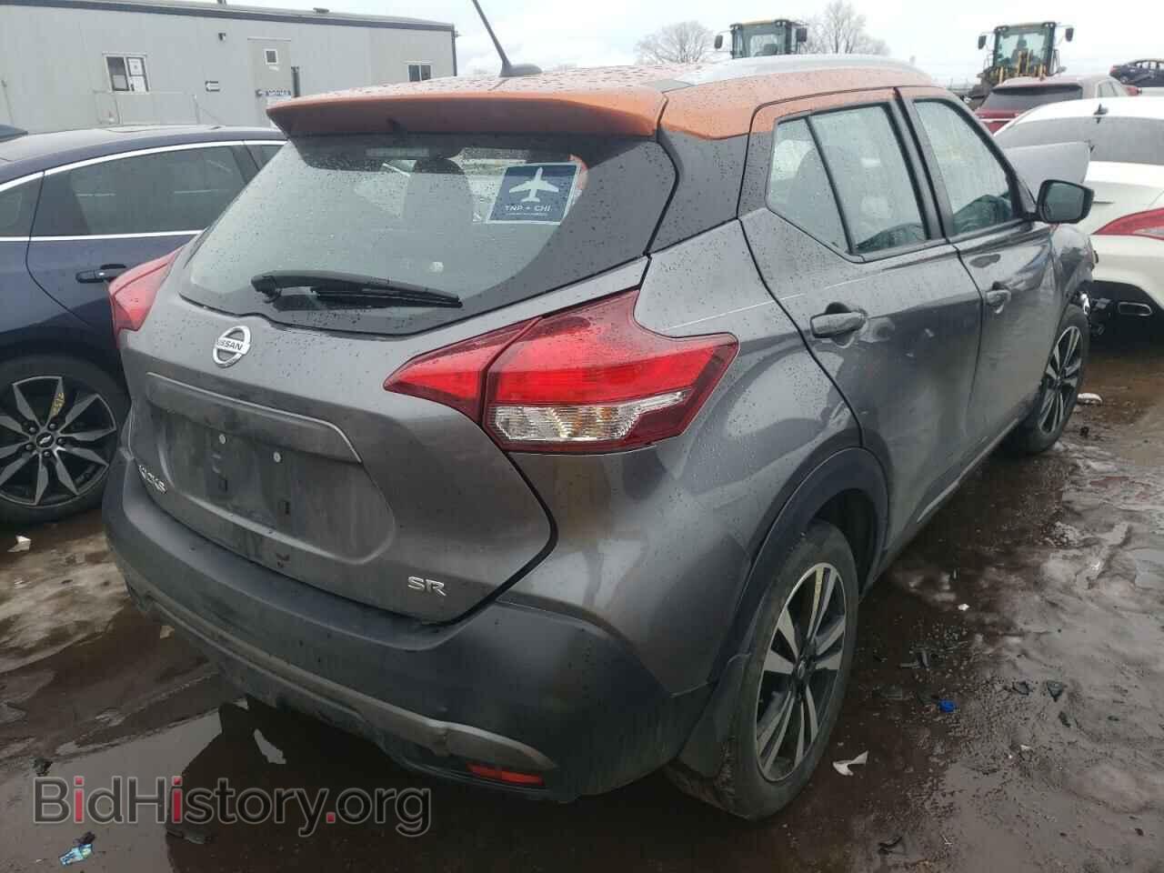 2019 NISSAN KICKS - VIN: 3N1CP5CU3KL485747 - Фото 4