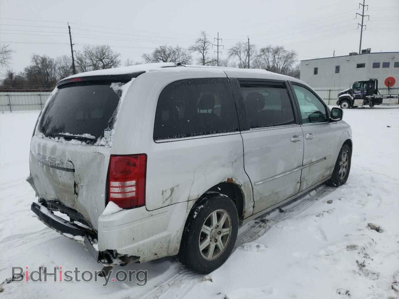 2010 CHRYSLER MINIVAN - VIN: 2A4RR5D13AR421094 - Фото 4