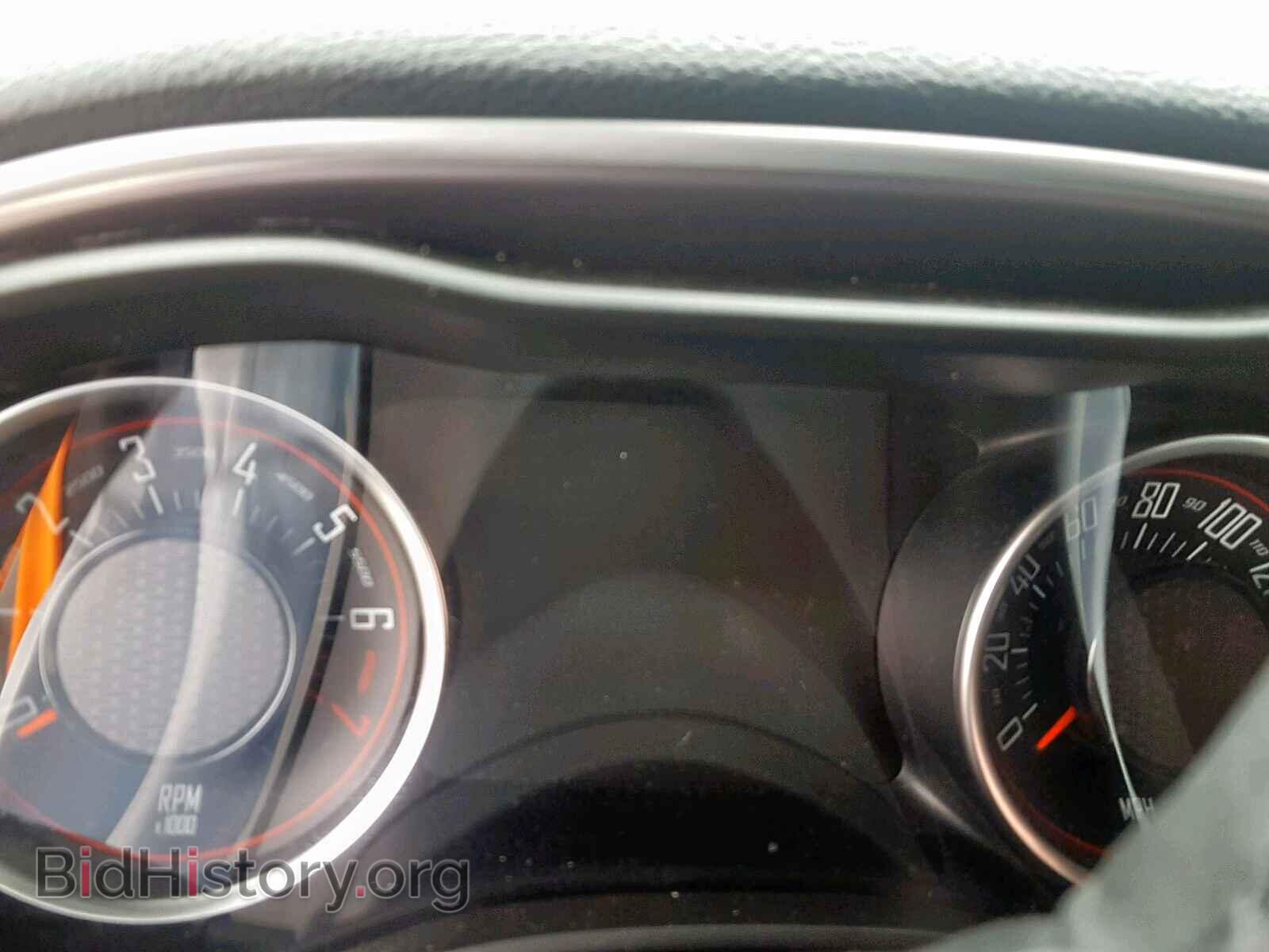 2019 DODGE CHALLENGER - VIN: 2C3CDZAG1KH531566 - Фото 8
