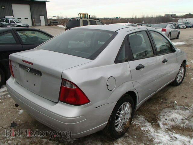2007 FORD FOCUS - VIN: 1FAHP34N37W103612 - Фото 4
