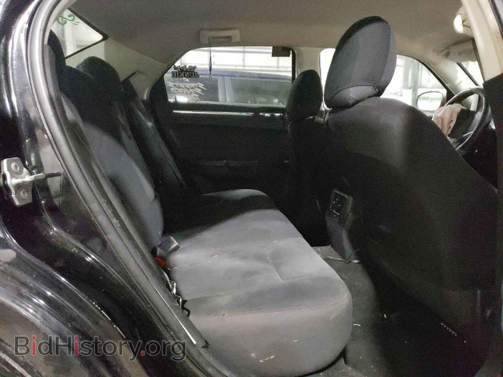 2010 CHRYSLER 300 - VIN: 2C3CA4CD5AH135461 - Фото 6