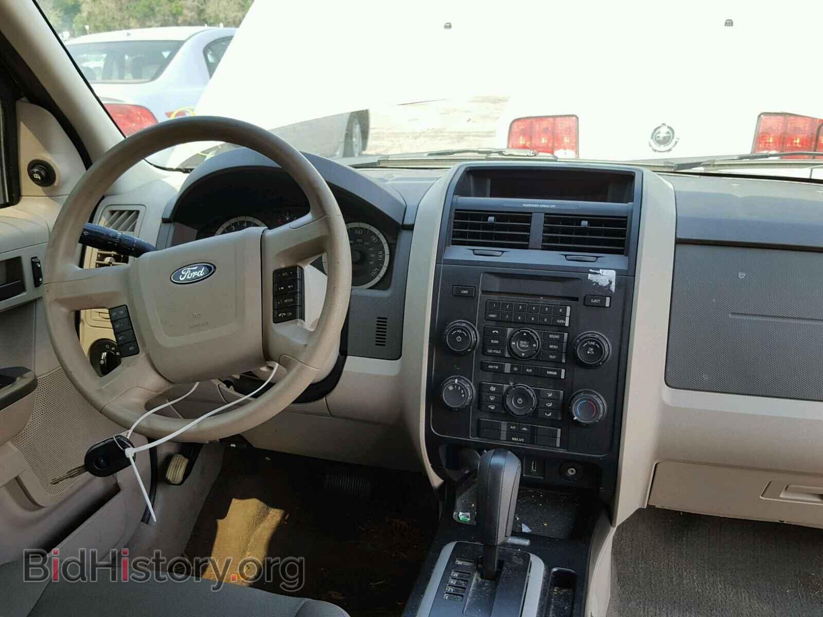 2011 FORD ESCAPE - VIN: 1FMCU0C79BKC21853 - Фото 7
