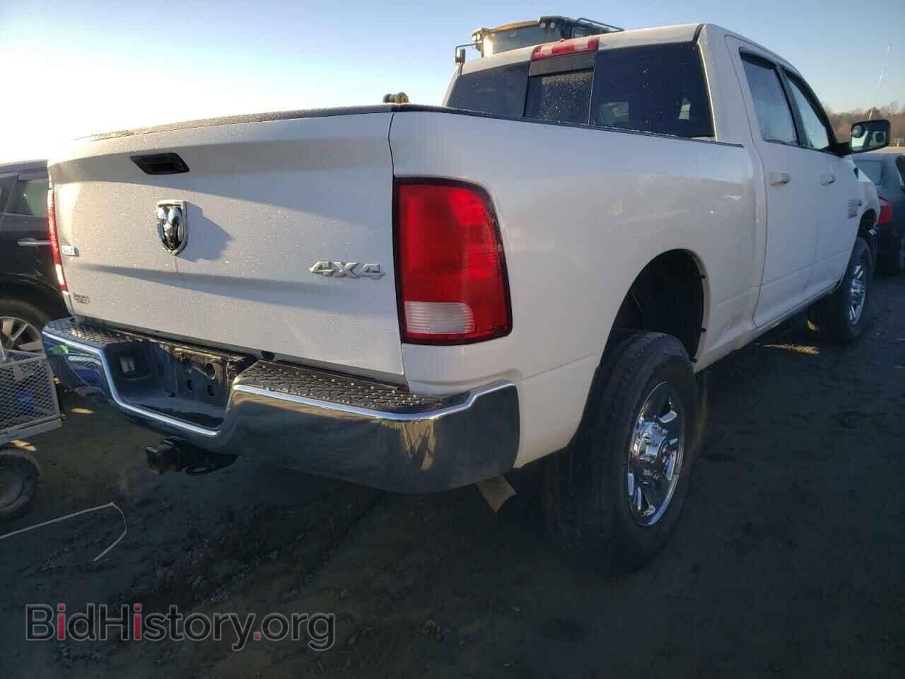 2017 RAM 2500 - VIN: 3C6TR5DT2HG678459 - Photo 4