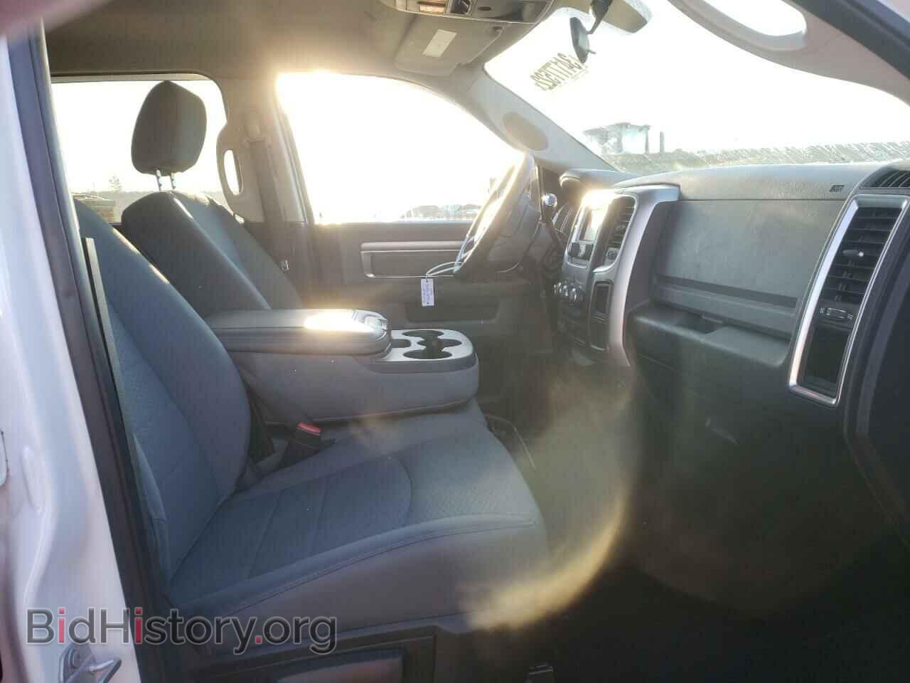 2017 RAM 2500 - VIN: 3C6TR5DT2HG678459 - Photo 5