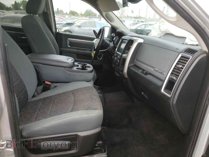 2016 RAM 2500 (VIN 3C6UR5DL6GG140950) — photo 5 of 10