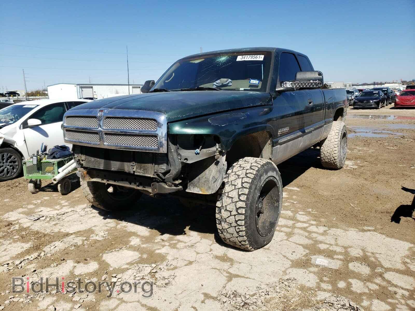 1998 DODGE RAM 2500 - VIN: 1B7KF2364WJ175793 - Фото 2
