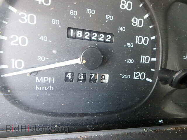 2002 FORD ESCORT - VIN: 3FAFP13P32R144848 - Фото 8