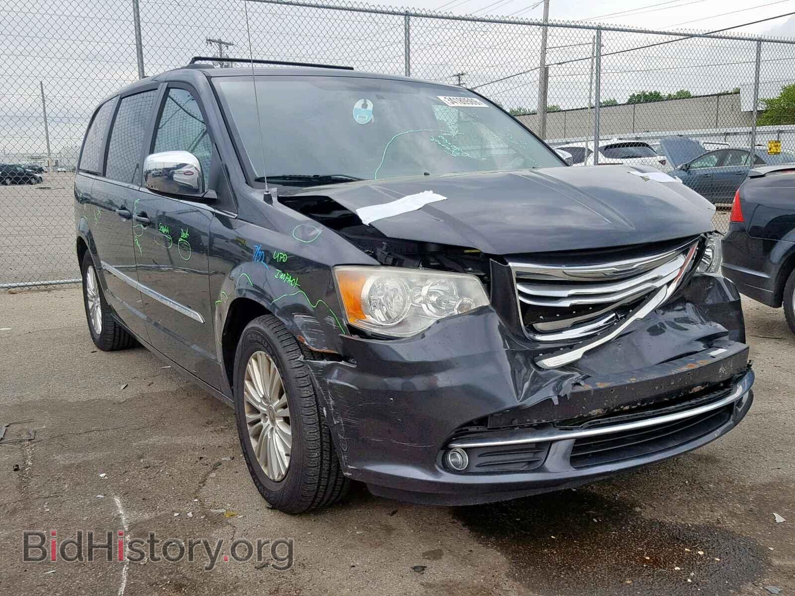 Photo 2A4RR8DG7BR780133 - CHRYSLER TOWN & COU 2011