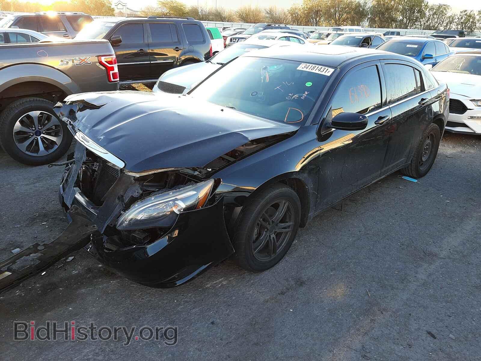 2011 CHRYSLER 200 - VIN: 1C3BC8FGXBN601493 - Фото 2