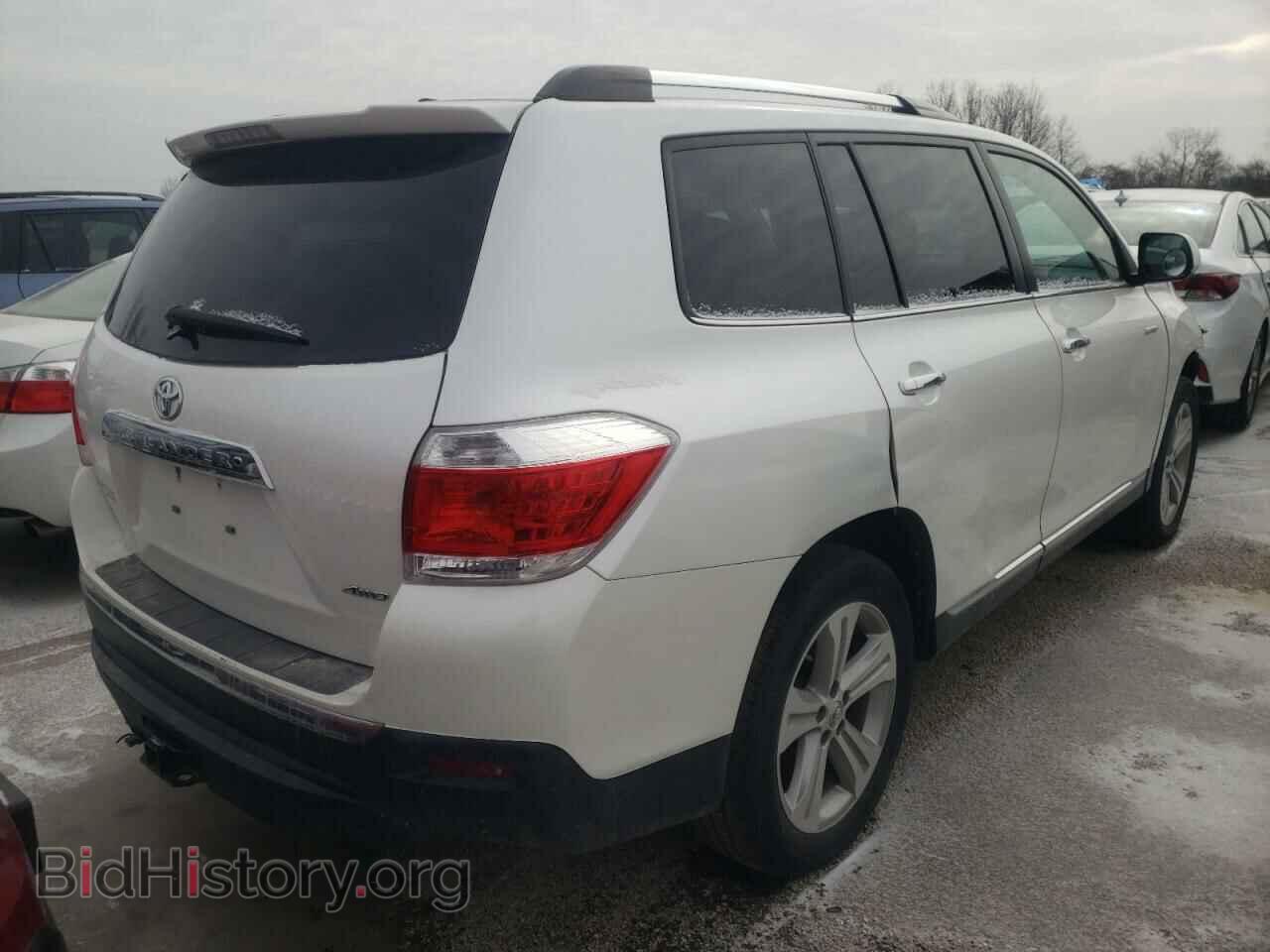 2013 TOYOTA HIGHLANDER - VIN: 5TDDK3EH4DS239727 - Фото 4