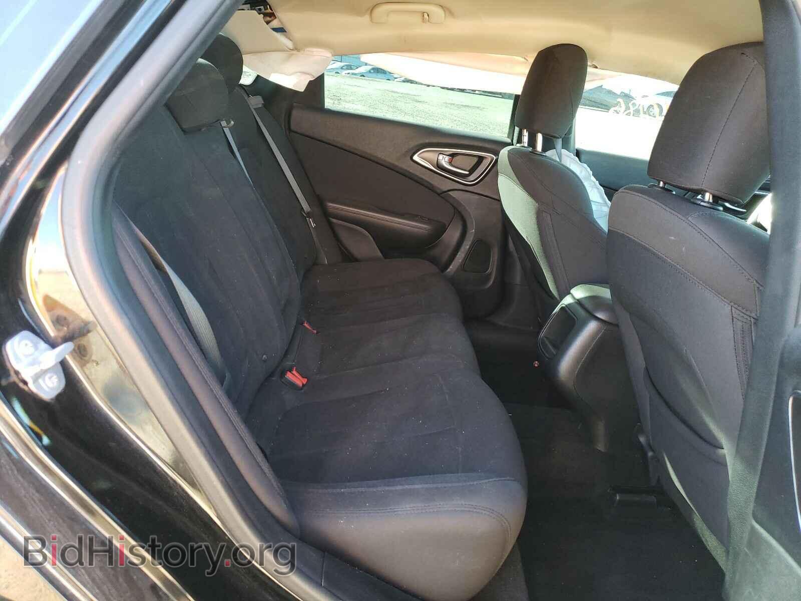 2016 CHRYSLER 200 - VIN: 1C3CCCAB2GN126674 - Фото 6