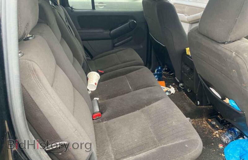 2010 Ford EXPLORER (VIN 1FMEU6DE3AUA59469) — photo 6 of 10