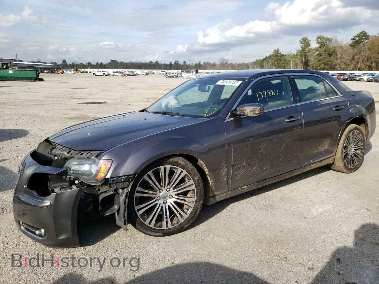 2014 CHRYSLER 300 - VIN: 2C3CCABG2EH118501 - Фото 2