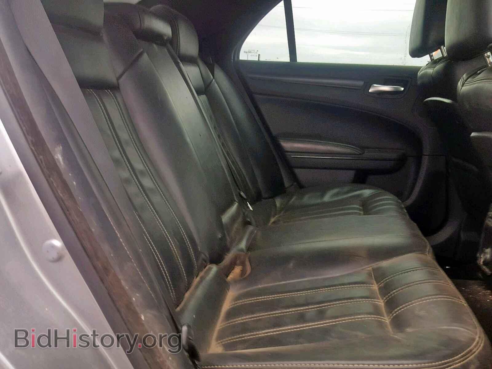 2014 CHRYSLER 300 - VIN: 2C3CCAGG4EH352955 - Фото 6