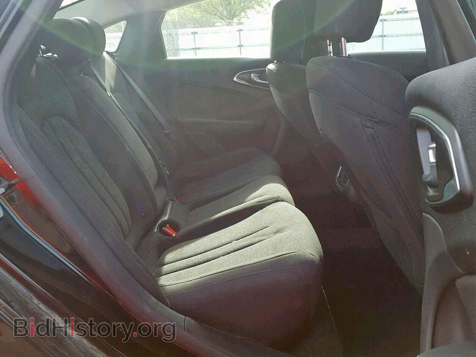 2016 CHRYSLER 200 - VIN: 1C3CCCAB5GN173374 - Фото 6