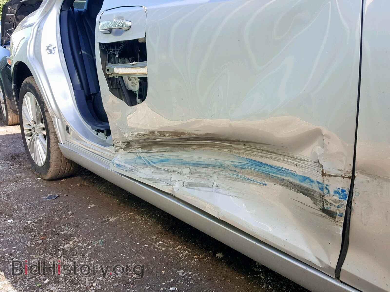 2012 CHRYSLER 300 - VIN: 2C3CCAHG6CH184313 - Фото 9