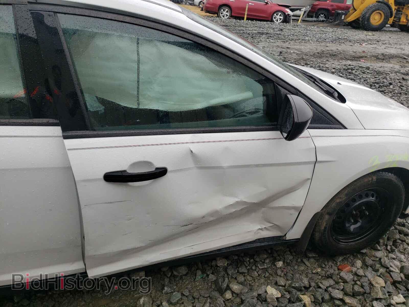 2017 FORD FOCUS - VIN: 1FADP3E27HL227601 - Photo 9