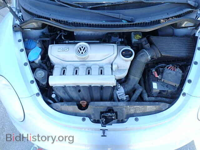 2010 VOLKSWAGEN BEETLE - VIN: 3VWPW3AGXAM008354 - Фото 7