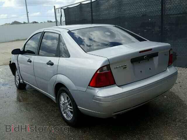 2005 FORD FOCUS - VIN: 1FAFP34N05W111669 - Фото 3