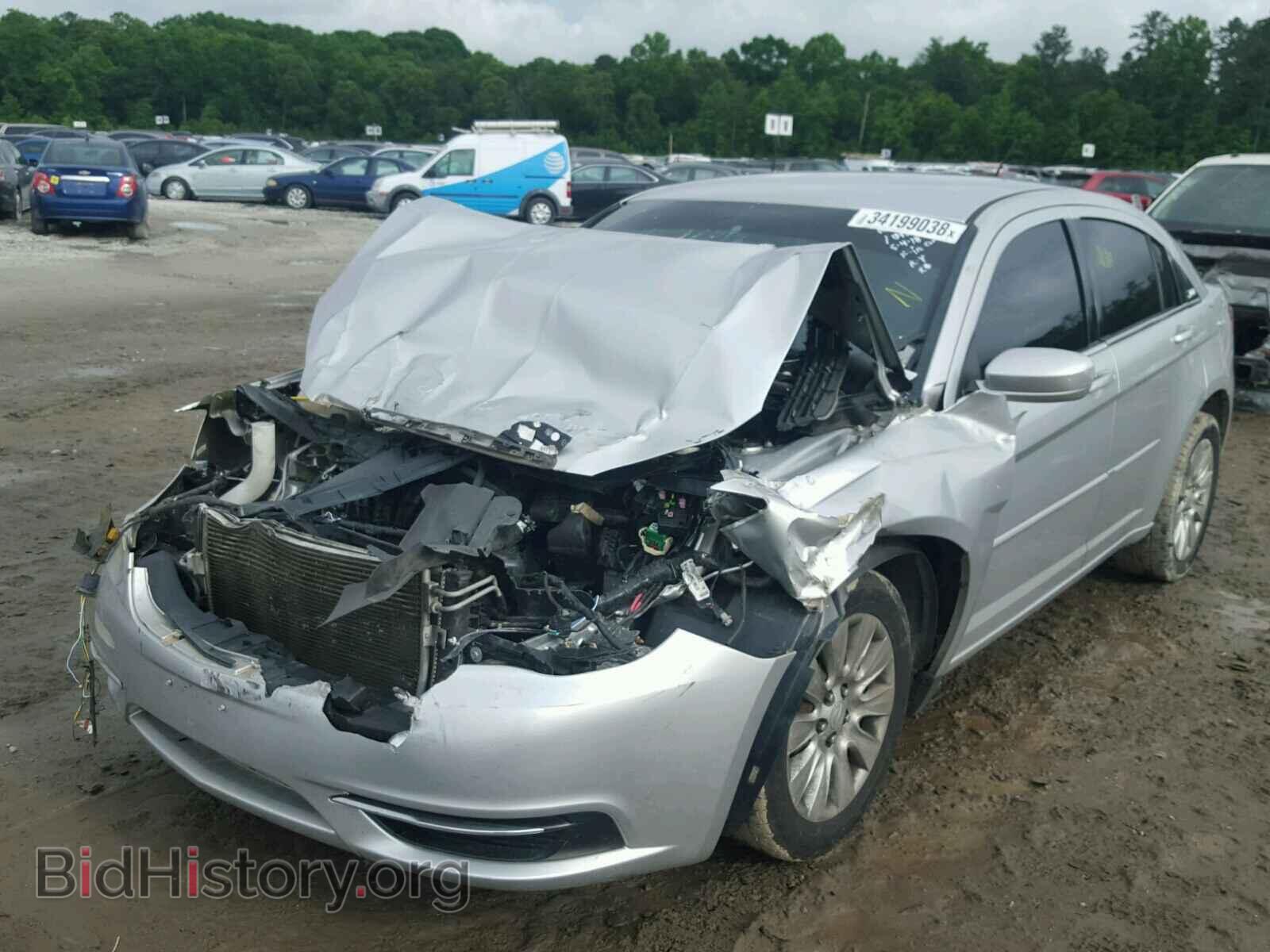 2012 CHRYSLER 200 - VIN: 1C3CCBAB5CN248501 - Фото 2