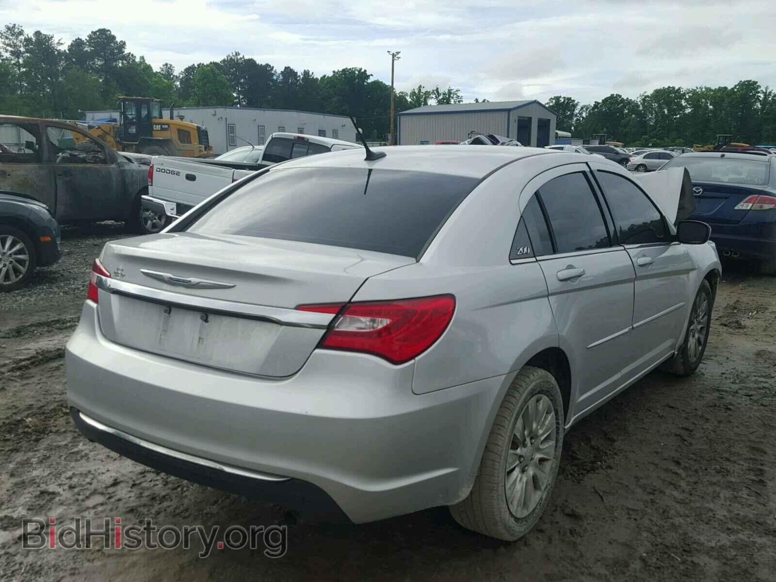 2012 CHRYSLER 200 - VIN: 1C3CCBAB5CN248501 - Фото 4