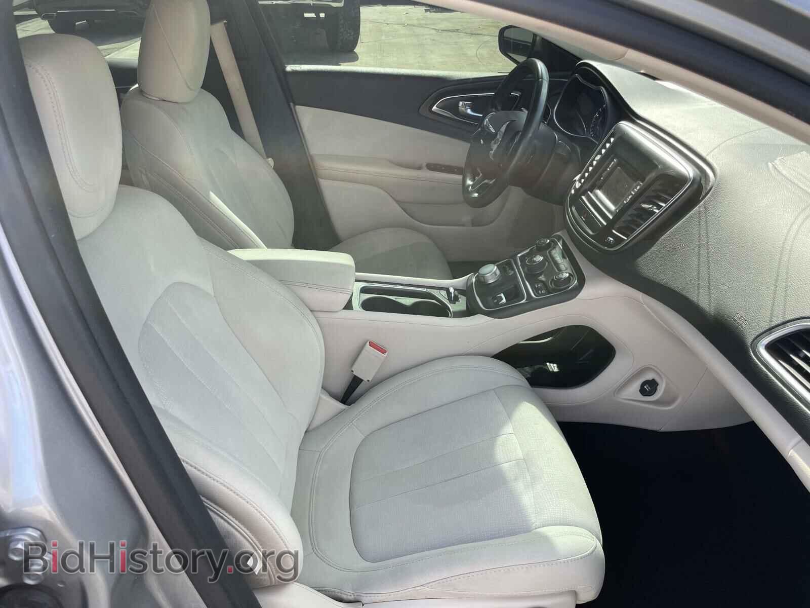 2016 CHRYSLER 200 - VIN: 1C3CCCFB1GN189225 - Фото 5