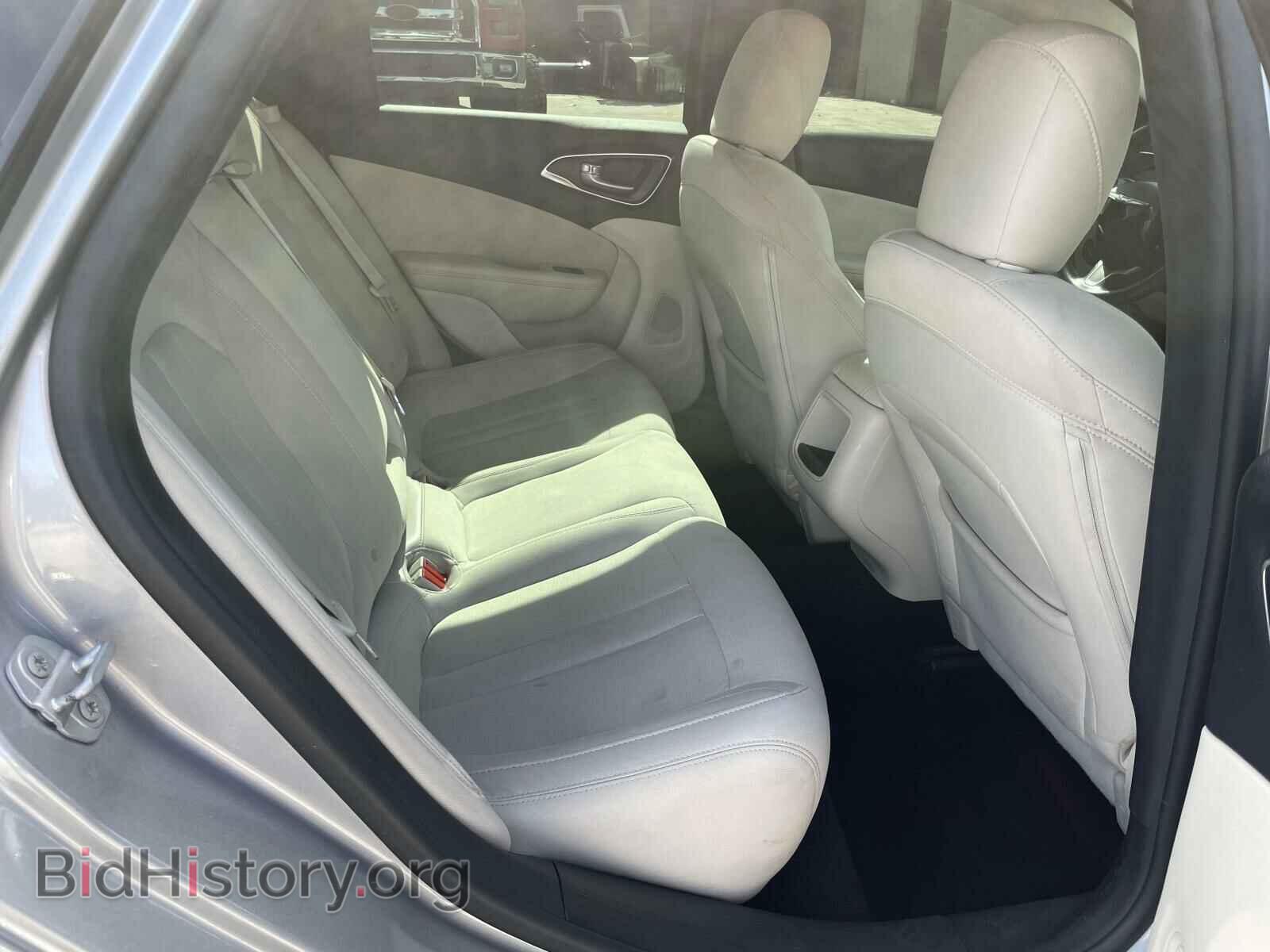 2016 CHRYSLER 200 - VIN: 1C3CCCFB1GN189225 - Фото 6