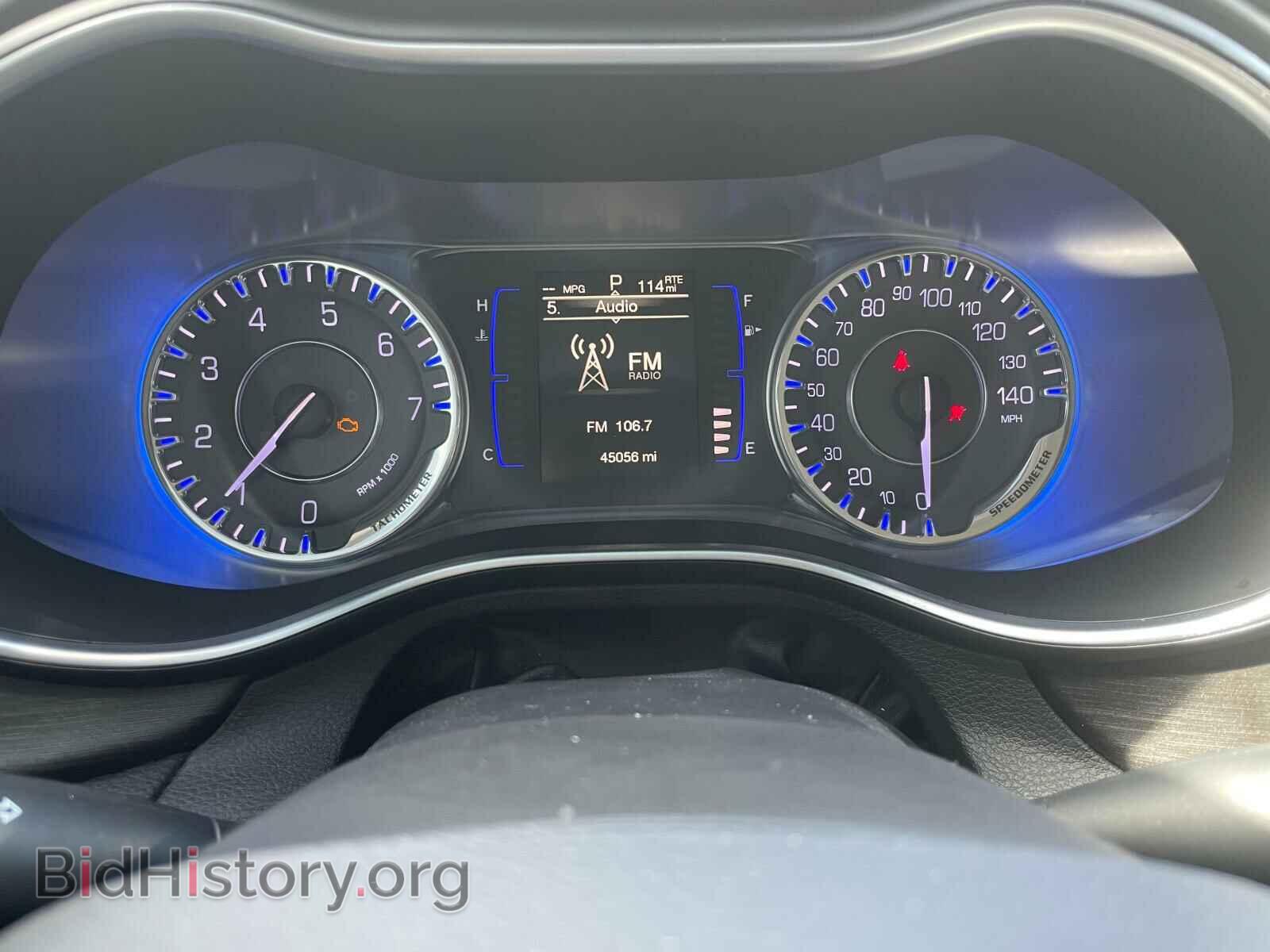 2016 CHRYSLER 200 - VIN: 1C3CCCFB1GN189225 - Фото 8