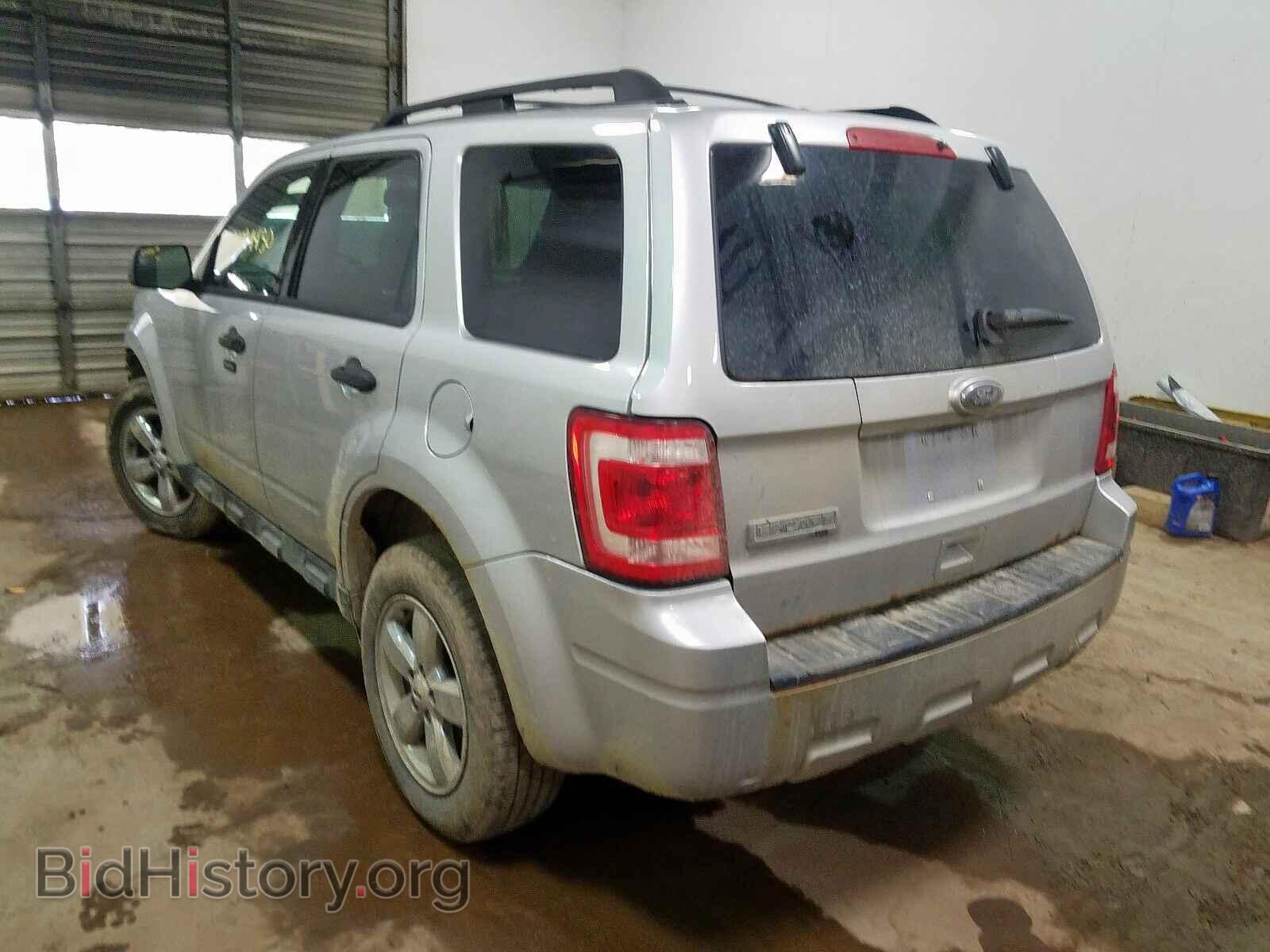 2011 FORD ESCAPE - VIN: 1FMCU0D71BKA00486 - Фото 3