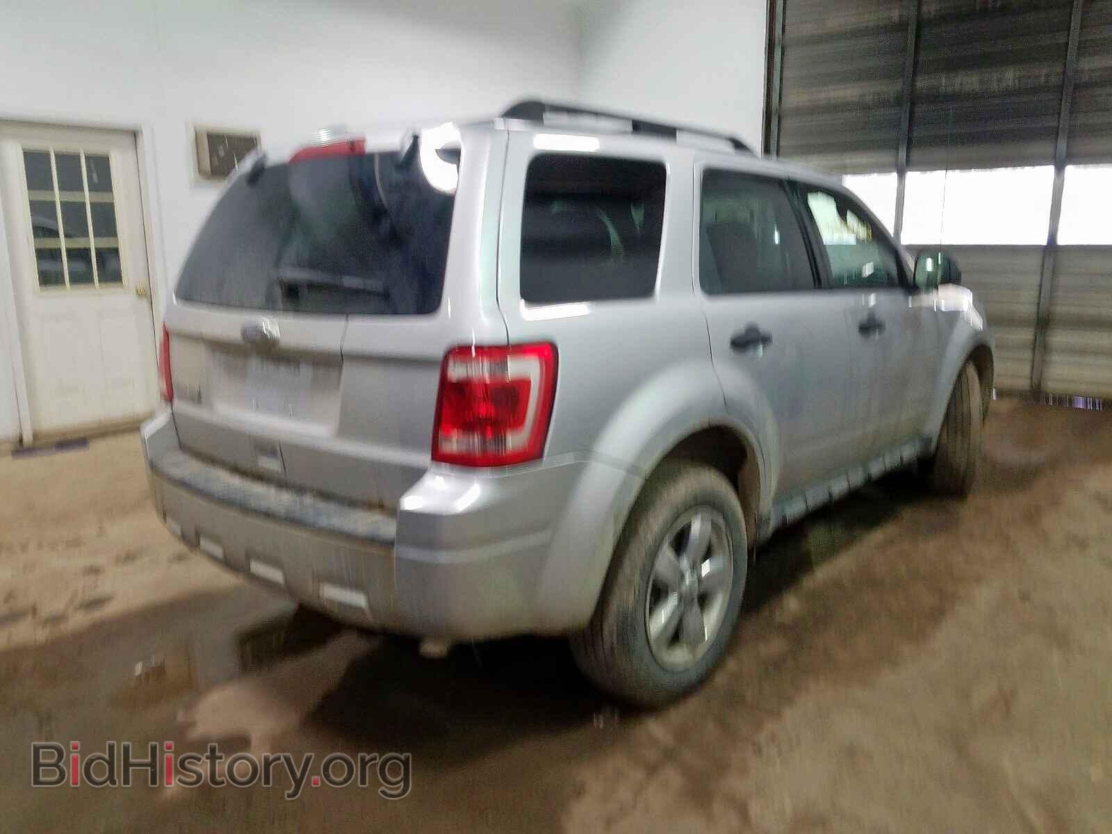 2011 FORD ESCAPE - VIN: 1FMCU0D71BKA00486 - Фото 4