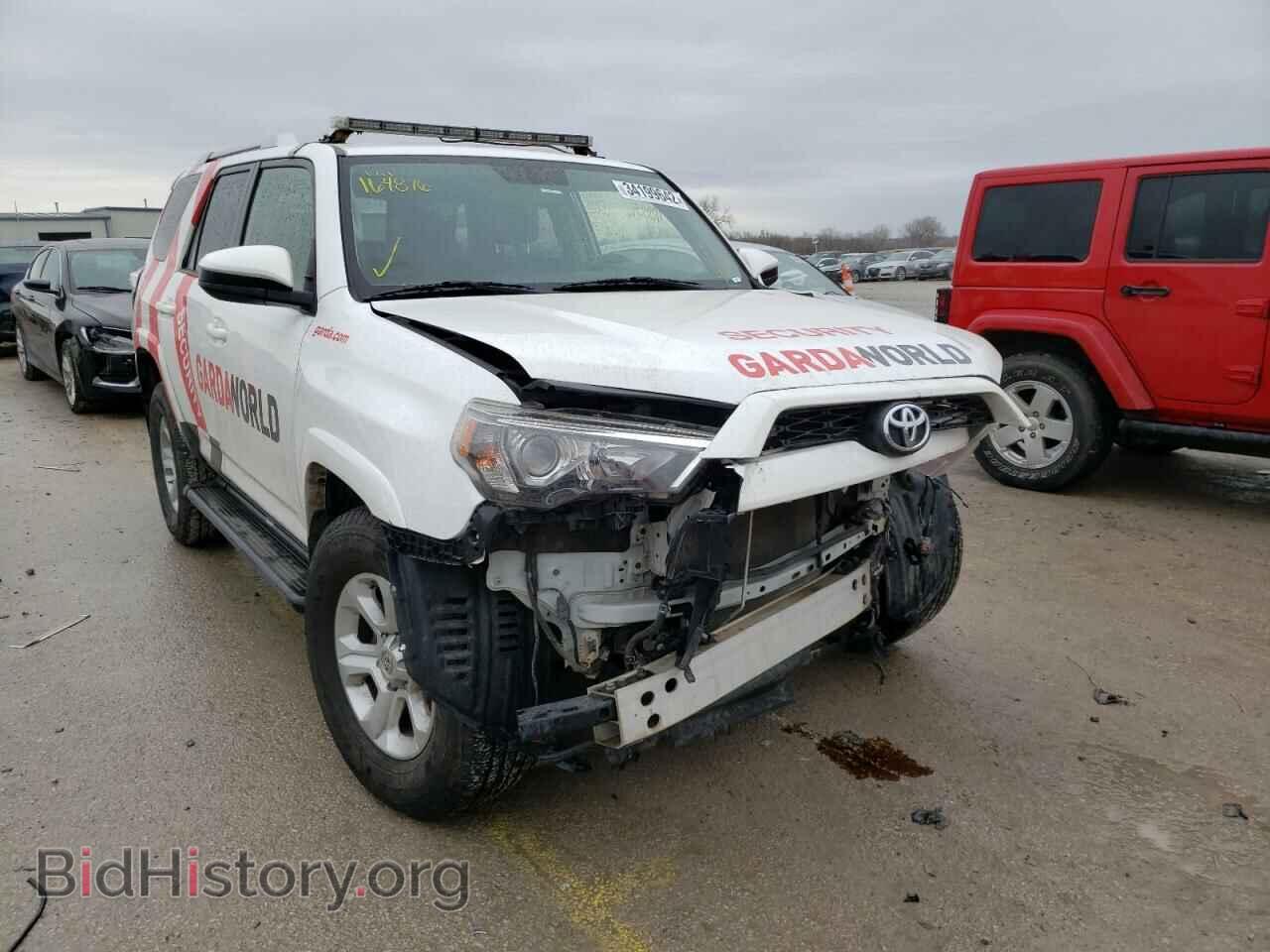Фотография JTEZU5JR5H5164876 - TOYOTA 4RUNNER 2017