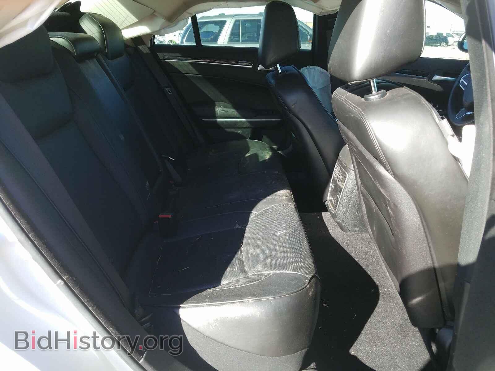 2019 CHRYSLER 300 - VIN: 2C3CCAEG7KH619682 - Фото 6