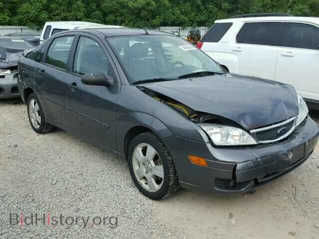 Photo 1FAHP34N96W122048 - FORD FOCUS 2006