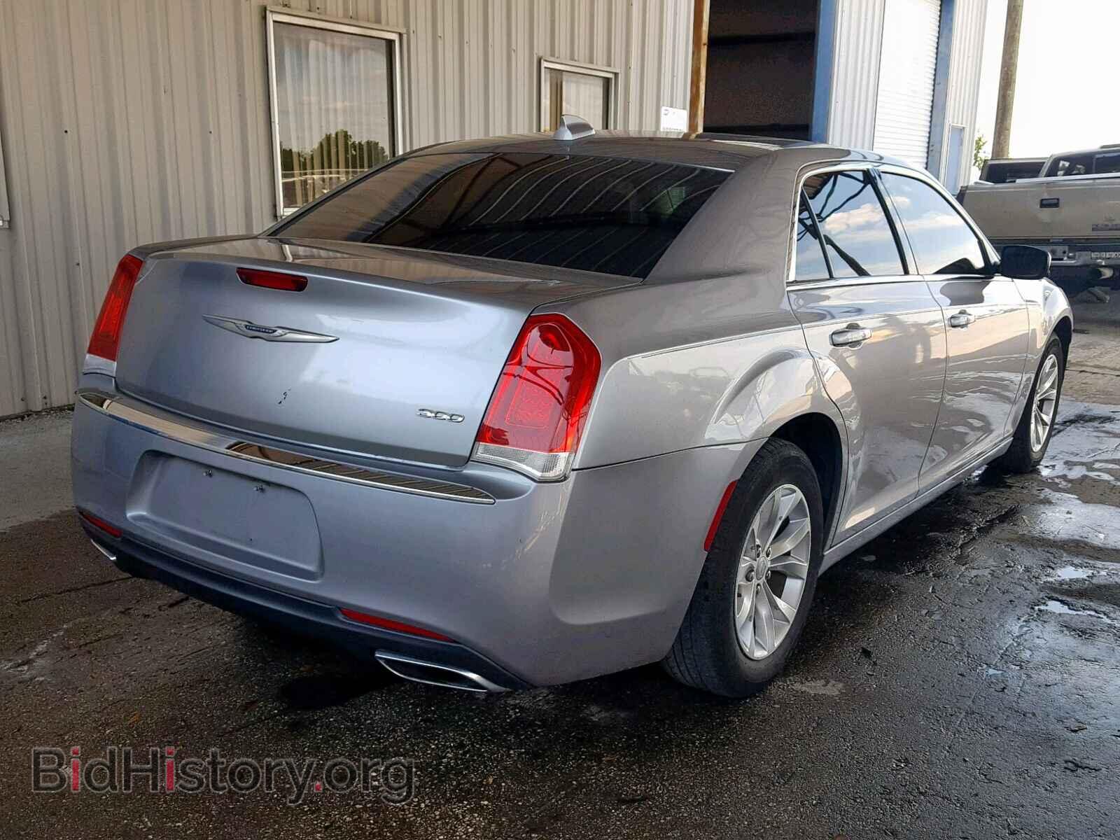 2015 CHRYSLER 300 - VIN: 2C3CCAAGXFH806975 - Фото 4