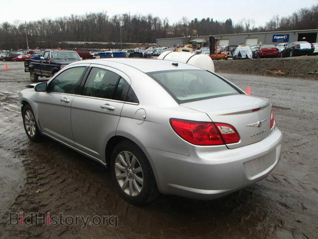 2010 CHRYSLER SEBRING - VIN: 1C3CC5FB4AN226061 - Фото 3