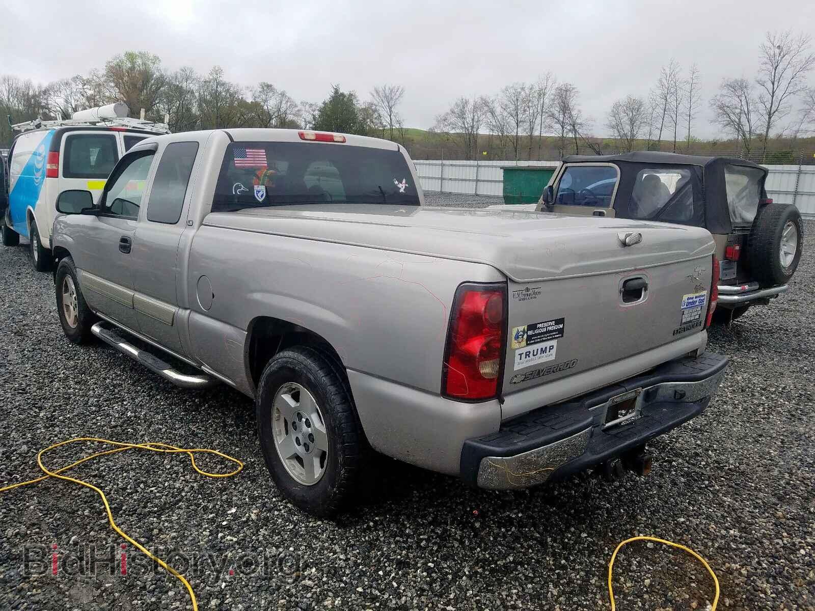 2005 CHEVROLET SILVERADO - VIN: 2GCEC19T451245766 - Фото 3
