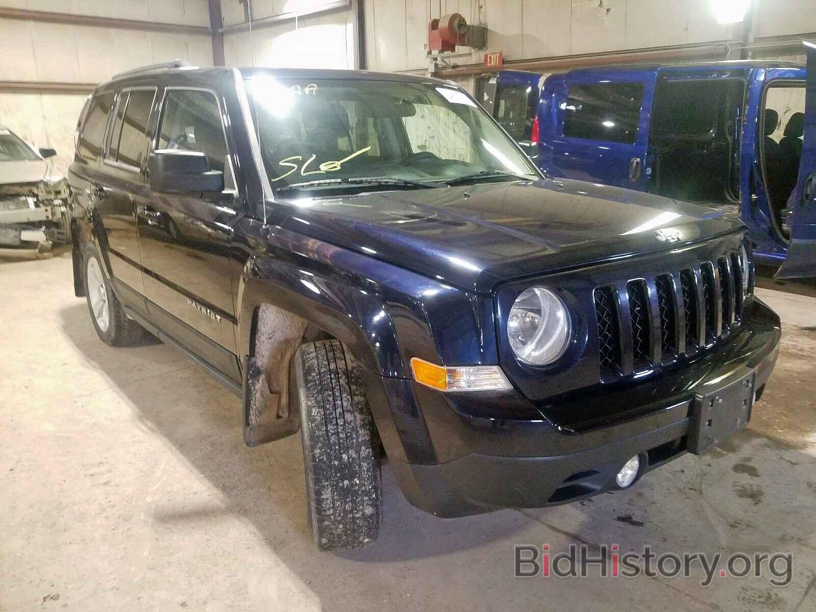 Photo 1J4NF1GB1BD202529 - JEEP PATRIOT 2011