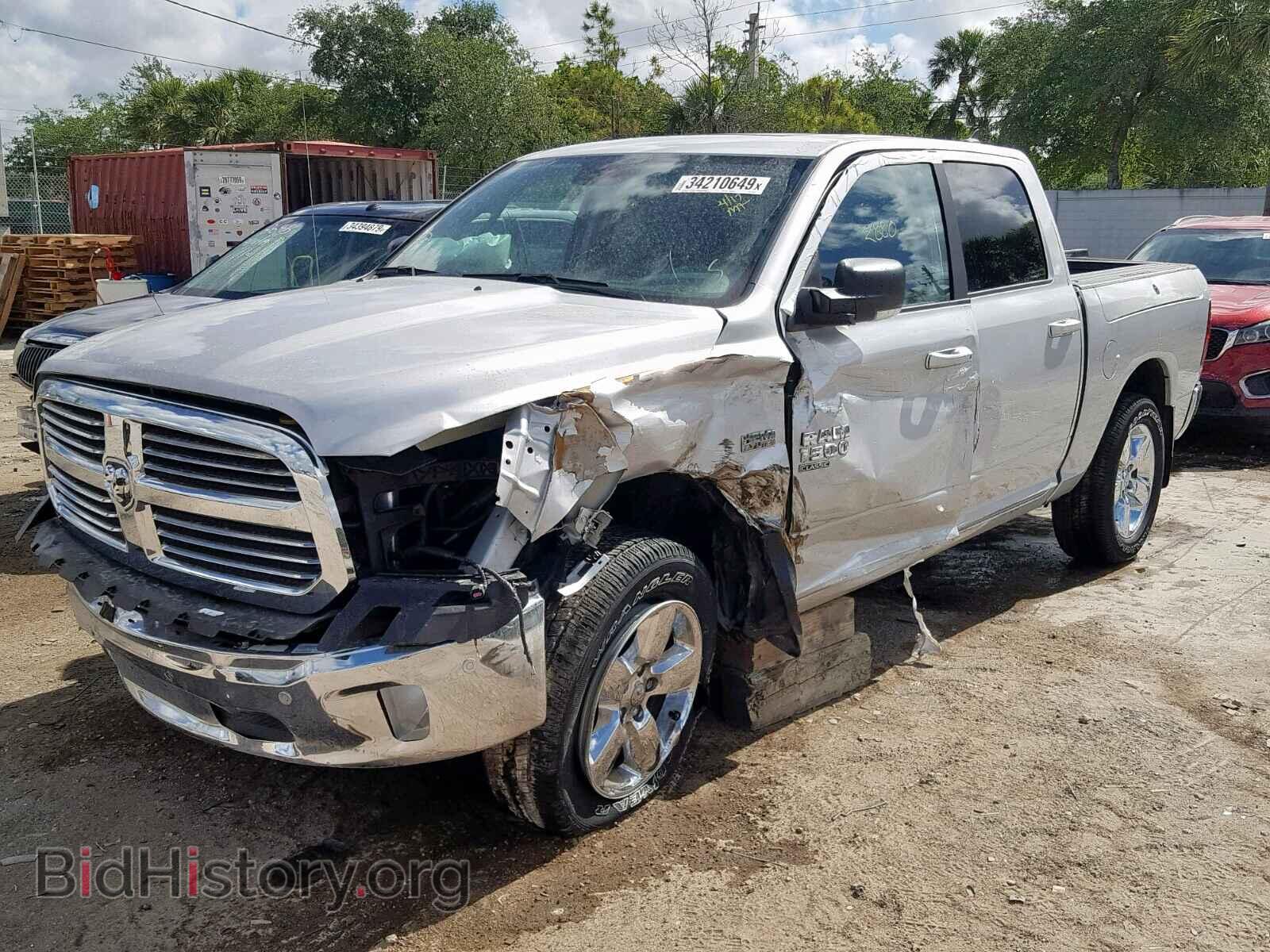 2019 RAM 1500 CLASS - VIN: 1C6RR6LT9KS573886 - Фото 2