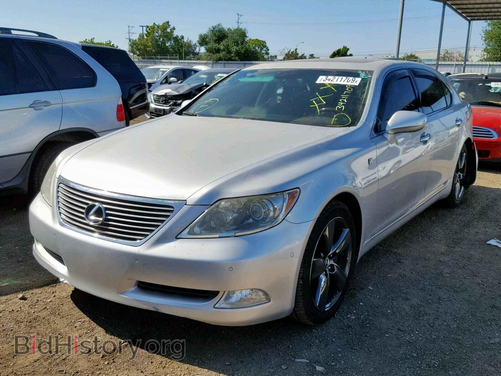 2007 LEXUS LS460 - VIN: JTHGL46F975005363 - Photo 2