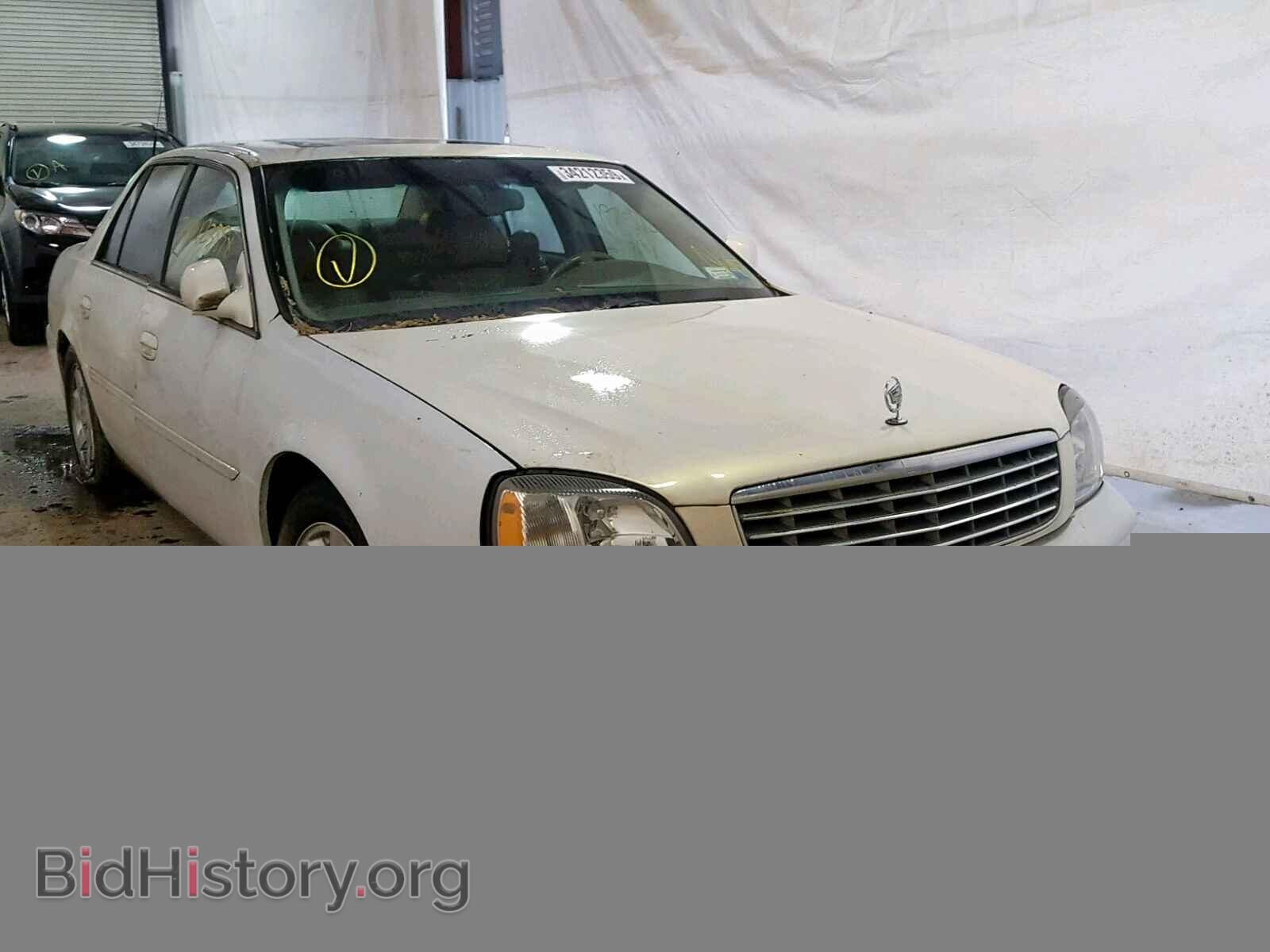 Photo 1G6KD54Y44U160104 - CADILLAC DEVILLE 2004
