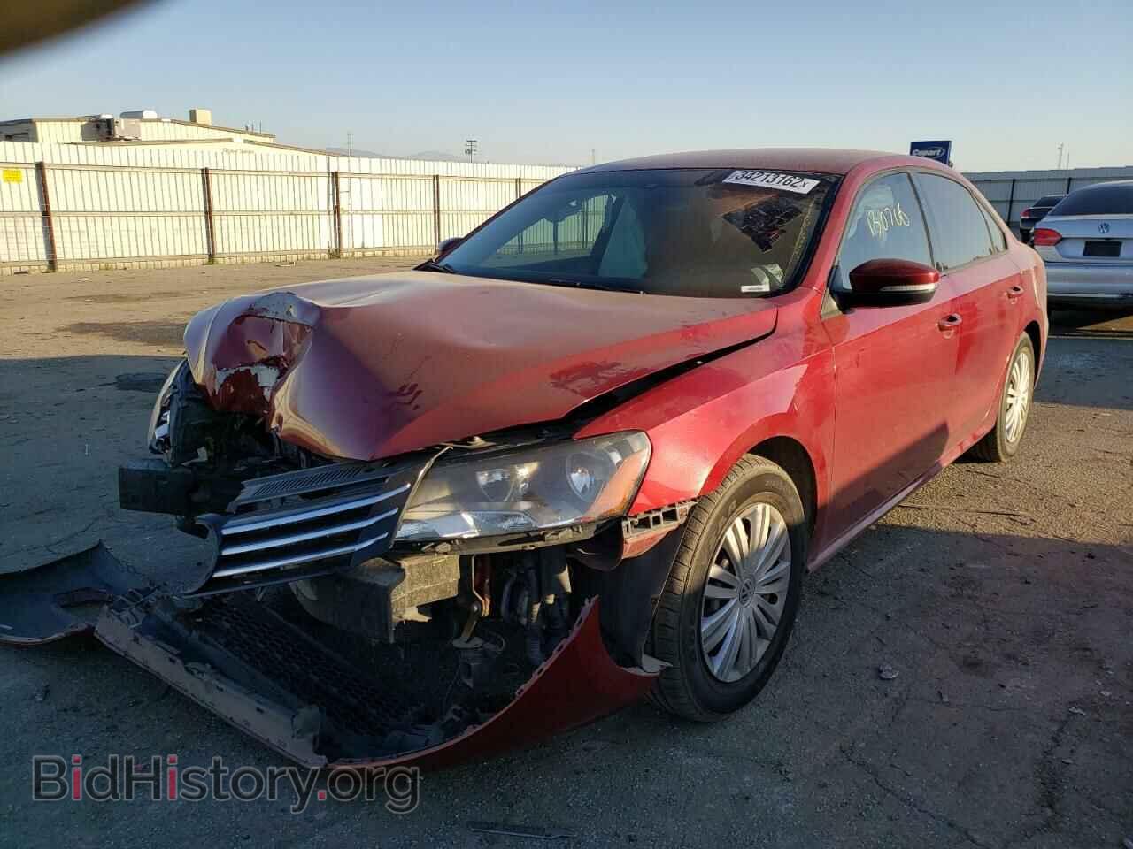 2015 VOLKSWAGEN PASSAT - VIN: 1VWAT7A34FC066293 - Фото 2