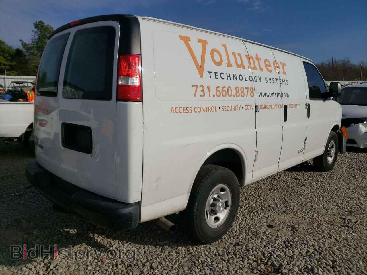2017 CHEVROLET EXPRESS - VIN: 1GCWGAFF8H1131299 - Фото 4