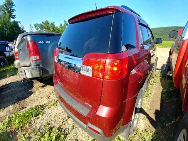 2010 GMC TERRAIN - VIN: 2CTFLEEW3A6288461 - Photo 4