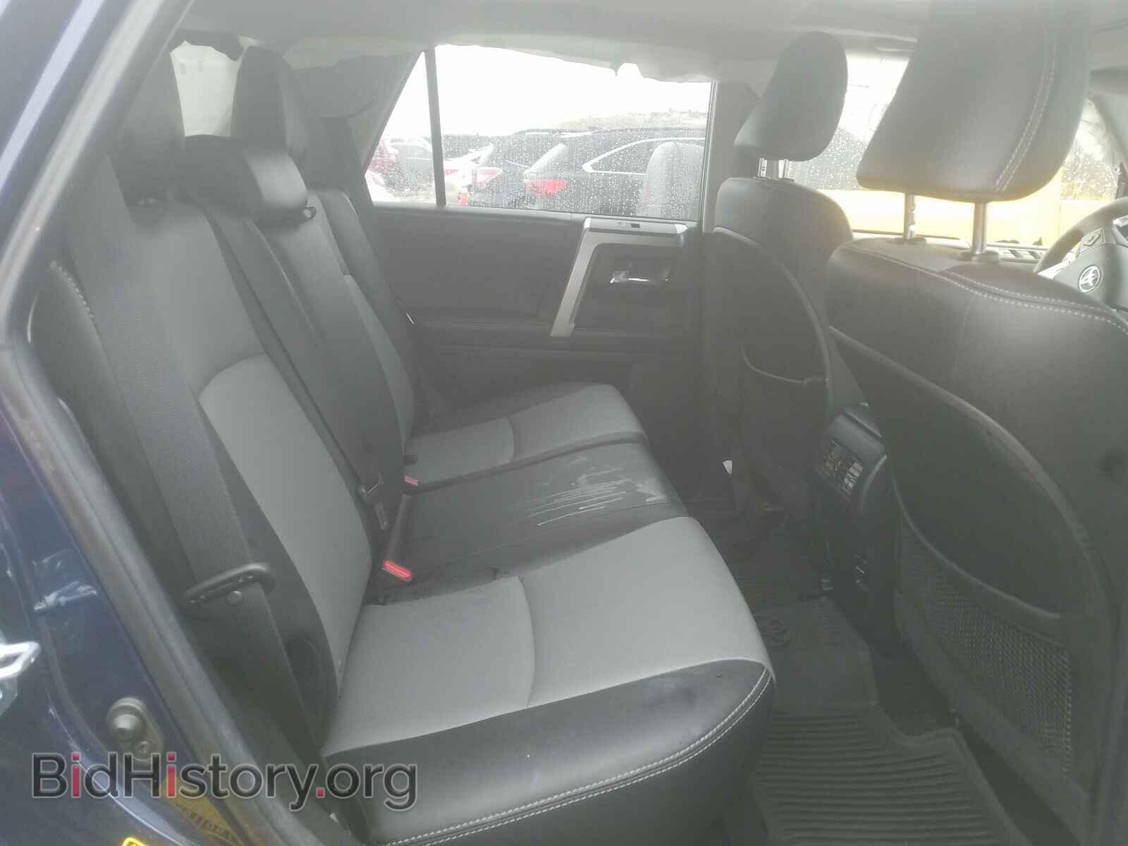 2017 TOYOTA 4RUNNER - VIN: JTEBU5JR4H5457945 - Фото 6