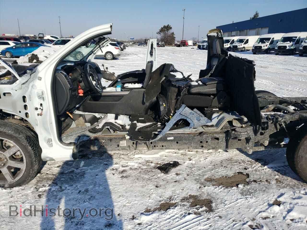 2020 RAM 1500 - VIN: 1C6SRFJT3LN340901 - Фото 9
