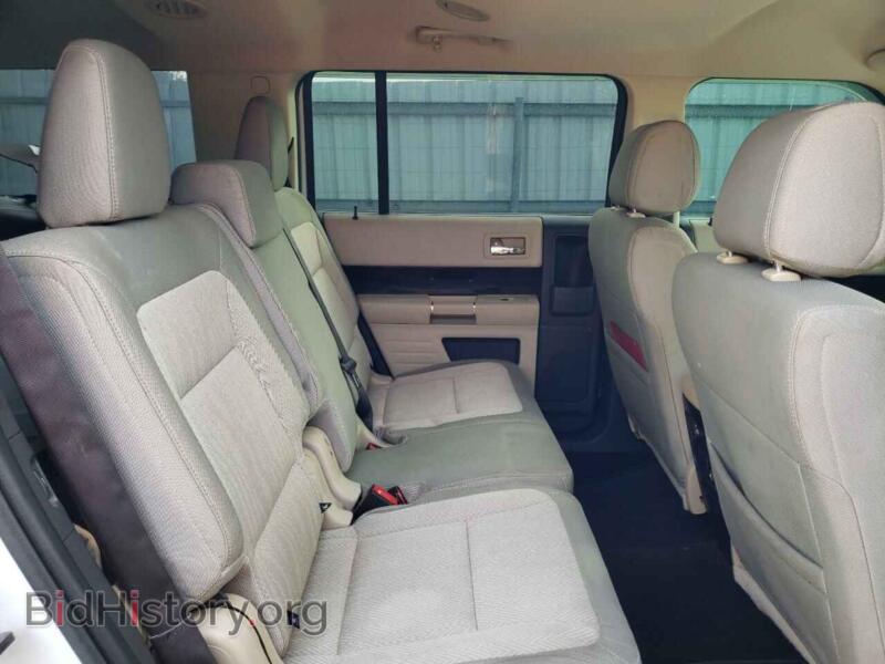 2014 Ford FLEX (VIN 2FMGK5C84EBD11830) — photo 6 of 10